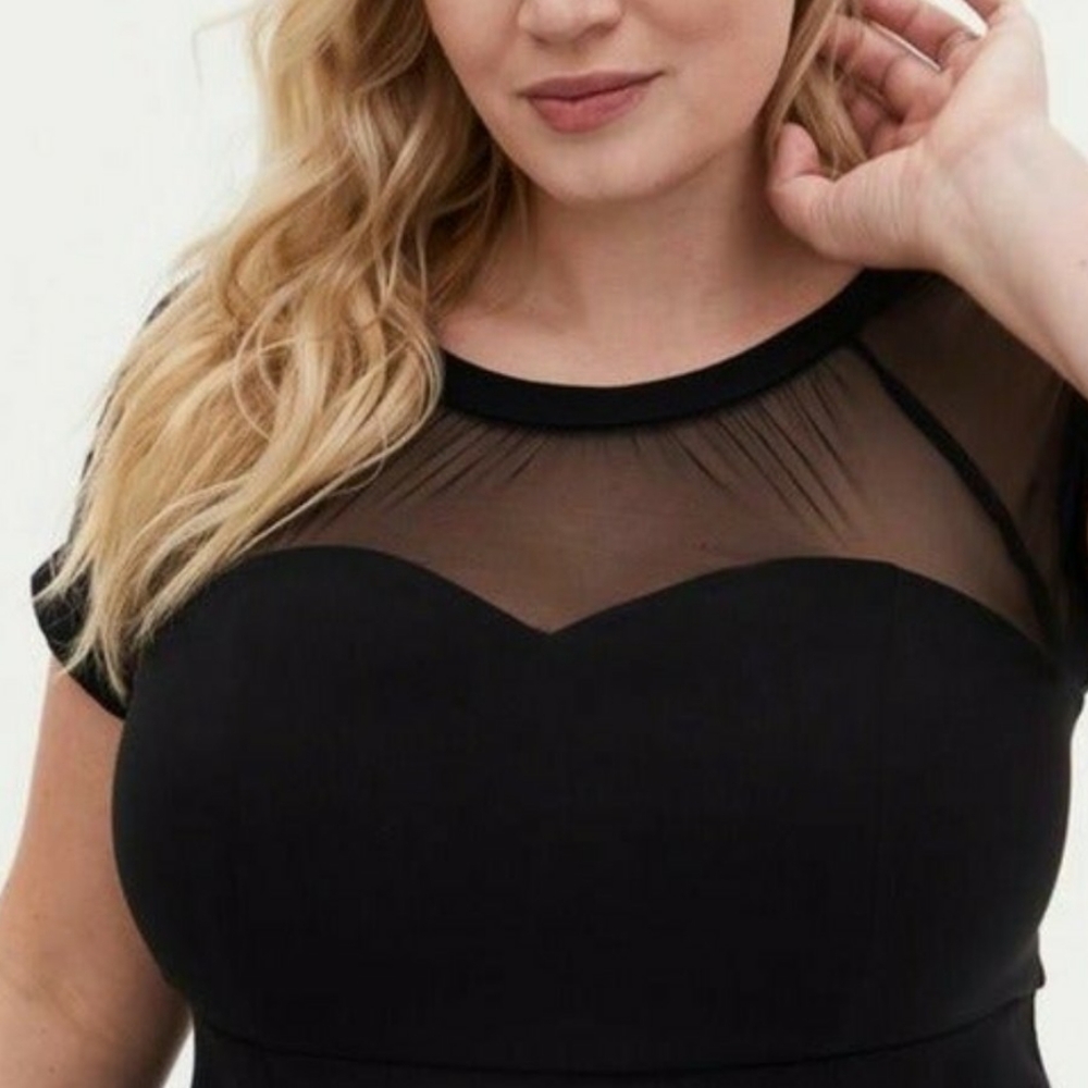 Torrid Mesh Swing Midi Dress Black Sweetheart Bodice Size 20 NEW OOS Retired 016